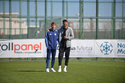 Amca yeğen karşı karşıya geldi