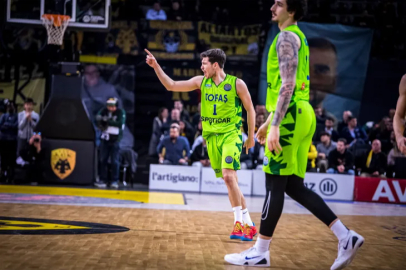 TOFAŞ, Yunanistan’dan mağlup döndü! 96-88