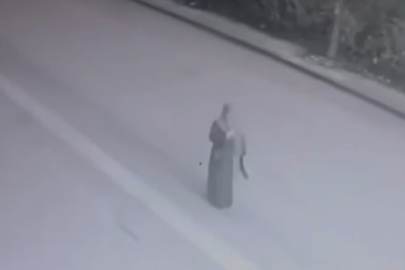 Bursa’da kapkaç anı kamerada 18 suç kaydı bulunan zanlı tutuklandı