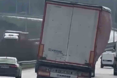 Bursa’da Tır Tehlikeli Anlar Yaşattı