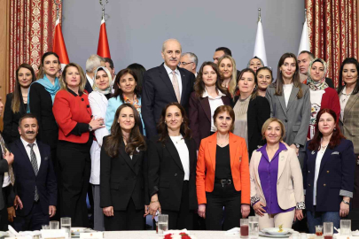 TBMM Başkanı Kurtulmuş: "Birilerinin bölüp parçaladığı bu coğrafyayı derleyip toparlamak bizim milletimize düşer"