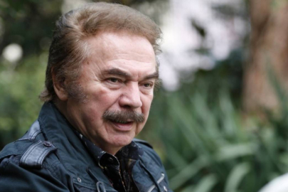 Usta sanatçı Orhan Gencebay, hastanede tedavi altında