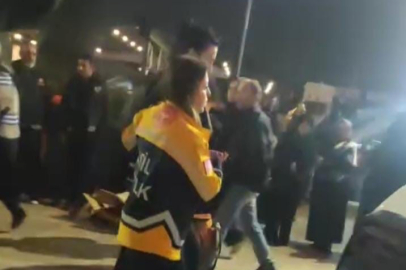 Ulu Camii’nde yoğunluk sebebiyle bir kadın baygınlık geçirdi