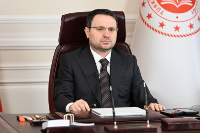 Bakan Gürlek’ten Özel’e sert yanıt: "Belgeler sahte, son dakika çırpınışları"