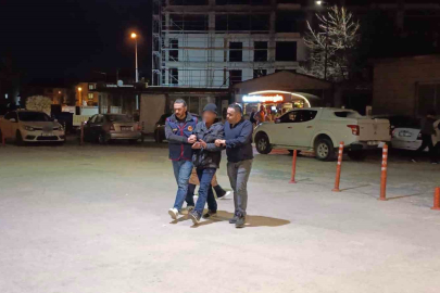 Bursa’da 15 yıl hapis cezası bulunan firari dolmuşta yakalandı