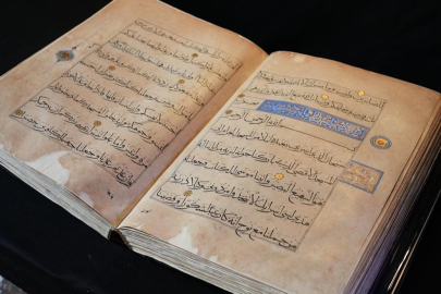 Kutsal emanetlere Ramazan'da rekor ziyaret