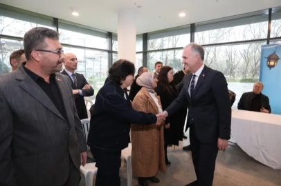 İnegöl’de protokol ve halk bayramlaştı