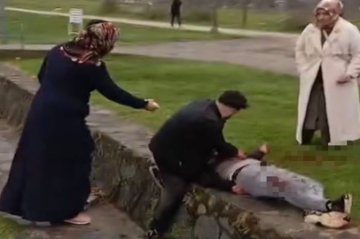 Bursa’da bıçaklı kavga...Boğazı kesilen kişi hayatını kaybetti