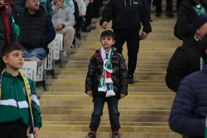 (FOTO GALERİ) Bursaspor-Gebzespor Taraftar Fotoğrafları
