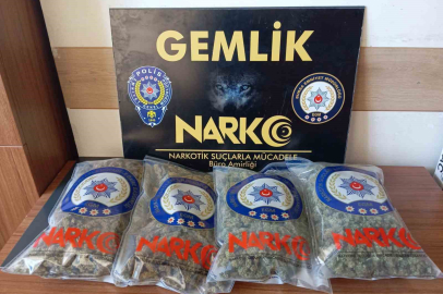 Gemlik’te uyuşturucu tacirlerine operasyon