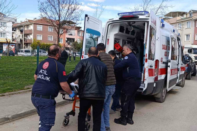 Bursa’da 3 katlı binada yangın: Dumandan zehirlenen yaşlı kadının durumu ağır
