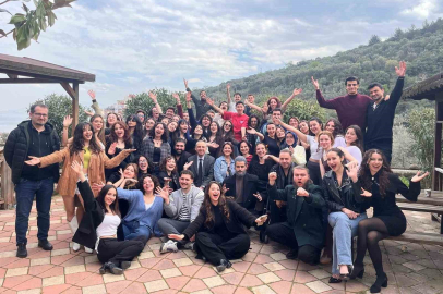 Bursa Uludağ Üniversitesi Güzel Sanatlar Fakültesi’nde tiyatro günü