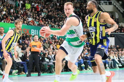 Bursaspor basketbola kanarya morali!