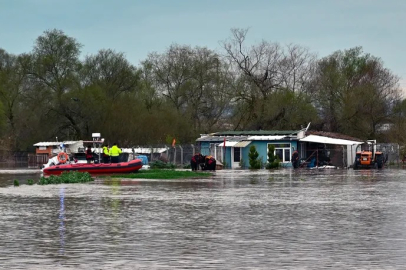 Karacabey'de Büyükşehir'den hayat kurtaran operasyon