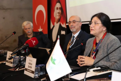 Osmangazi’de “Bursa’nın Yedi Yüzü” sempozyumu başladı