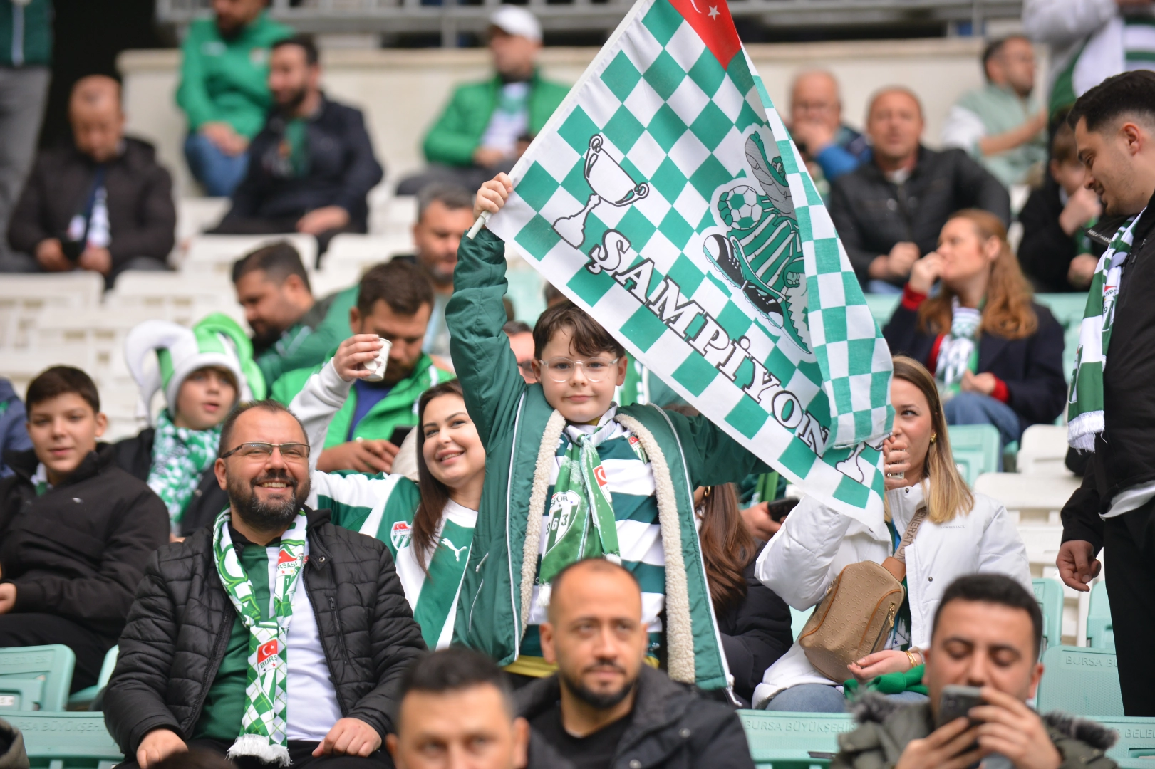 (FOTO GALERİ)Bursaspor-Mardin 1969 Spor Taraftar Fotoğrafları-1