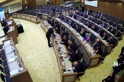 Bursa Büyükşehir Meclisi'nde ilk tur tamamlandı, ikinci tur seçimleri bekleniyor
