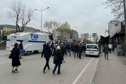 CHP’liler Ankara yolunu trafiğe kapatınca polis müdahale etti
