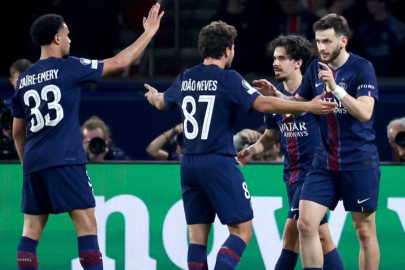 Paris evinde kazandı! 2-0