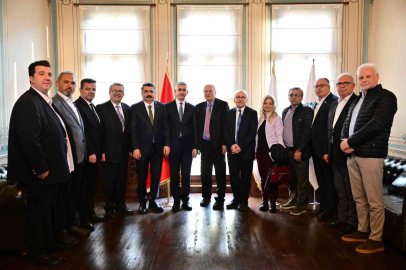 Balkanlarla göbek bağımız var