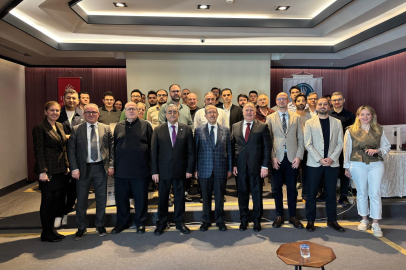 DÜNYA' DA İLK KEZ EL BİLEĞİ MAKET MODELİ ÜZERİNDE UYGULAMALI EĞİTİM GERÇEKLEŞTİRİLDİ