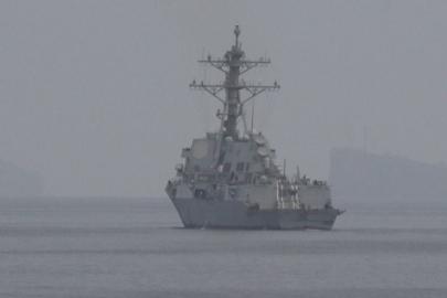 İran: "Düşmanla bağlantılı gemilerin Hürmüz Boğazı’ndan geçme hakkı yoktur ve olmayacaktır"