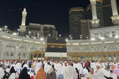 Mekke’ye giriş belgeye bağlandı