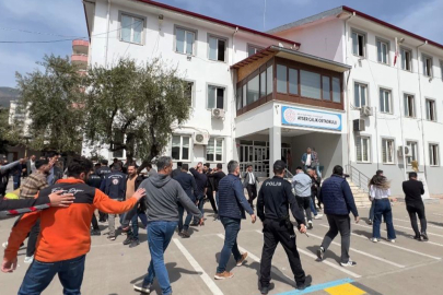 Emniyet Genel Müdürlüğü'nden açıklama! "Silahlı saldırı olayına ilişkin şahsın babası tutuklandı"