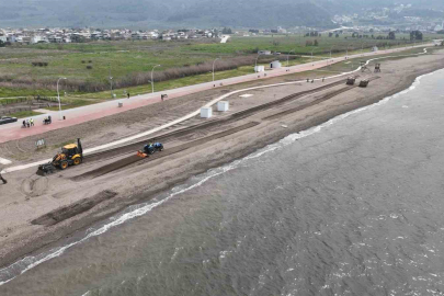Plajlar yaza hazır hale getiriliyor