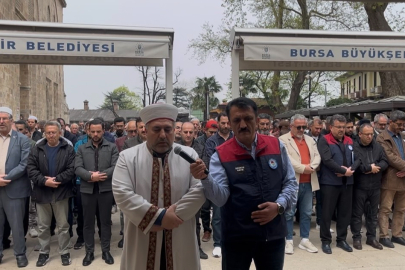 Ayla öğretmen ve 8 öğrenci için Bursa’da gıyabi cenaze namazı kılındı