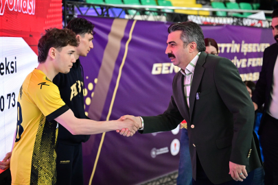 YILDIRIM’DA BOKS RÜZGARI