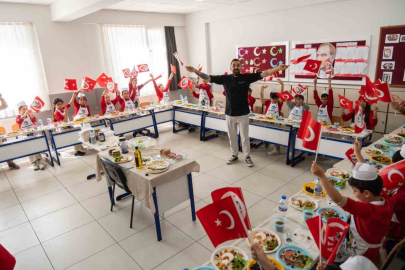 Zeytin kültürü minik şeflerle geleceğe taşınıyor