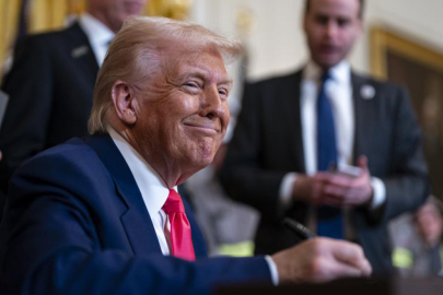 Trump’tan Merz’e: "Ne hakkında konuştuğunu bilmiyor"