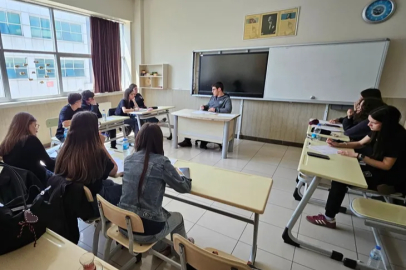 Mudanya'da liselilerin 'münazara' heyecanı