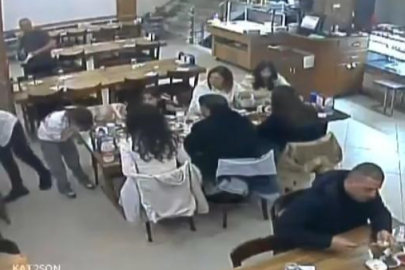Nefes borusuna yemek kaçan küçük kızı restoran çalışanı kurtardı