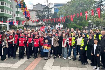 Lösemiyi yenen Alparslan için gökyüzüne balon bıraktılar
