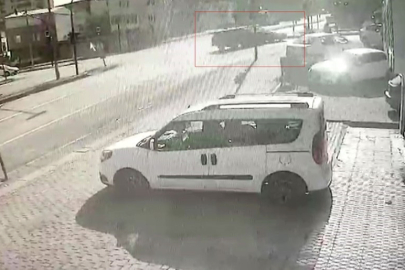 Kırmızı ışık ihlali kavşakta kazaya neden oldu