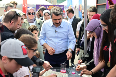 Gençler bilim ve teknoloji festivalinde buluştu