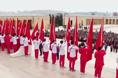 Anıtkabir’de 19 Mayıs töreni