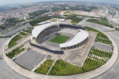 Kanye West’in İstanbul’daki 100 bin kişilik konserine "Travis Scott" sürprizi
