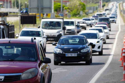 Bayram trafiği sürüyor!