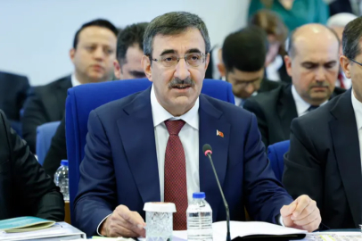 Cevdet Yılmaz açıkladı! İşsizlik 36 aydır tek hanede