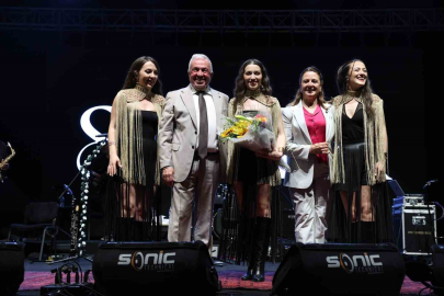 2. Nilüfer Karadeniz Festivali kapanışı yaptı