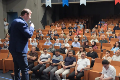 Yıldırım'da ‘Dijital Çağda Ebeveyn Olmak’ söyleşisi
