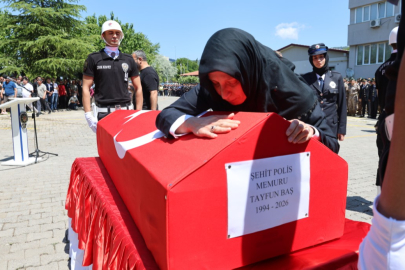 Şehit polise eşinden yürekleri dağlayan veda