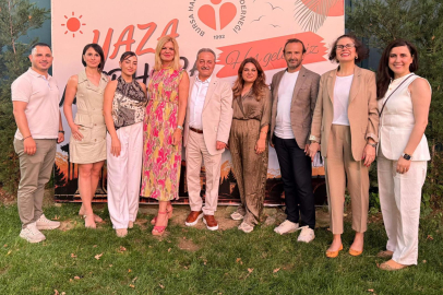 Bursalı İletişimciler Yaza Merhaba Partisinde Buluştu