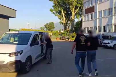 Bursa’da film gibi takip: 150 saatlik kamera incelemesiyle çalınan 3 araç bulundu, 2 hırsız tutuklandı