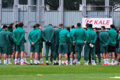 Bursaspor cumartesi toplanıyor!