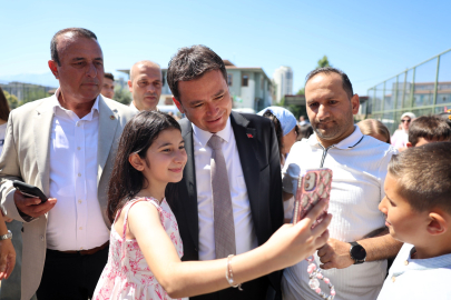 Başkan Aydın, Çocukların Karne Heyecanını Paylaştı