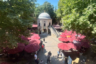 530 yıllık tarihi Kozahan’da masa sandalyeler yeniden açıldı